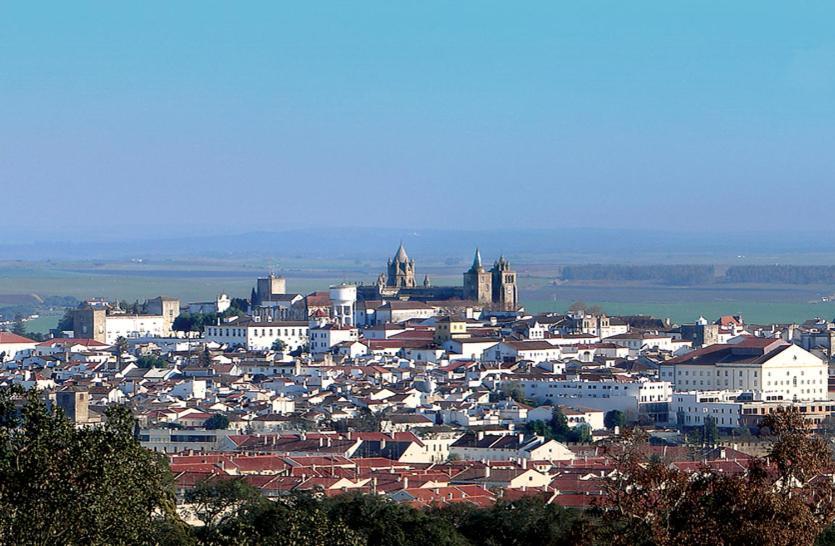 Casa Dos Limoeiros Evora